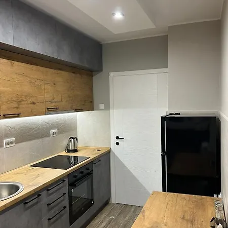 Mirrors Apartment Zrenjanin